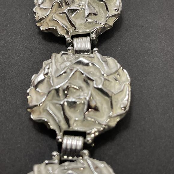 Vintage Sarah Coventry "Powder Puff" (1961) Bracelet - Picture 2 of 11